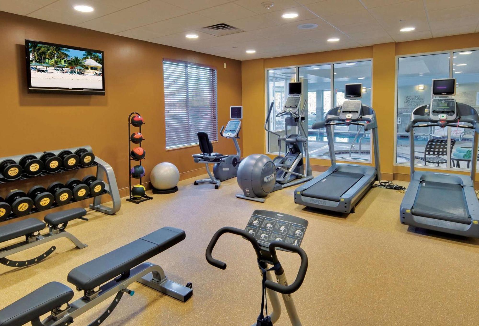 Hilton Garden Inn Лейквуд Экстерьер фото